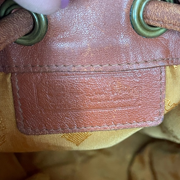 (MT169) Authentic Vintage MCM Bucket Bag/Crossbody - Picture 8 of 9